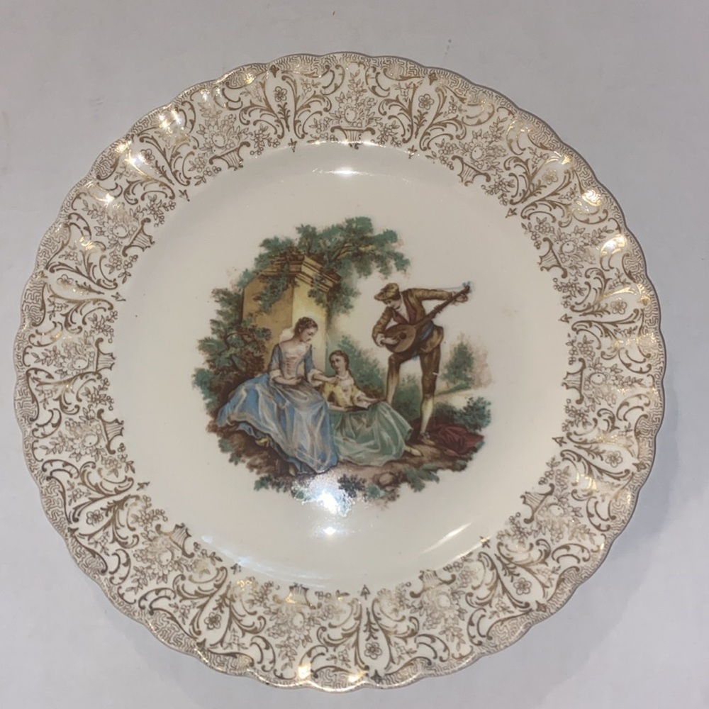 Sebring Pottery Co Lot 4 Chantilly 22K Gold 10” Dinner Plate Serenade Pattern